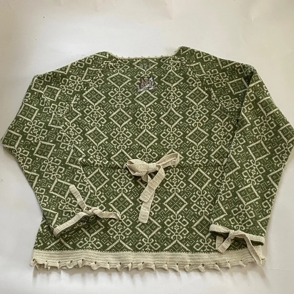 Odd Molly Sweater with Cinch Waist - Picture 7 of 13